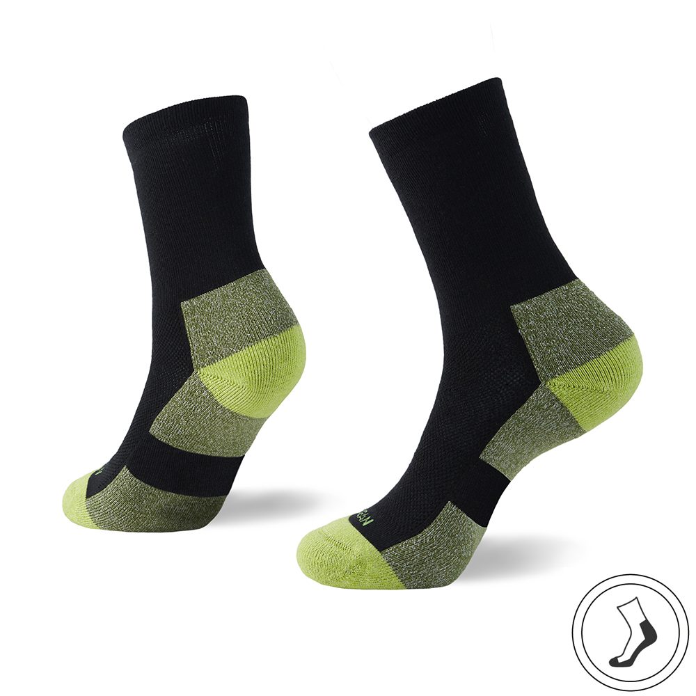 NA UHMWPE Medium Weight Crew Hiking Socks