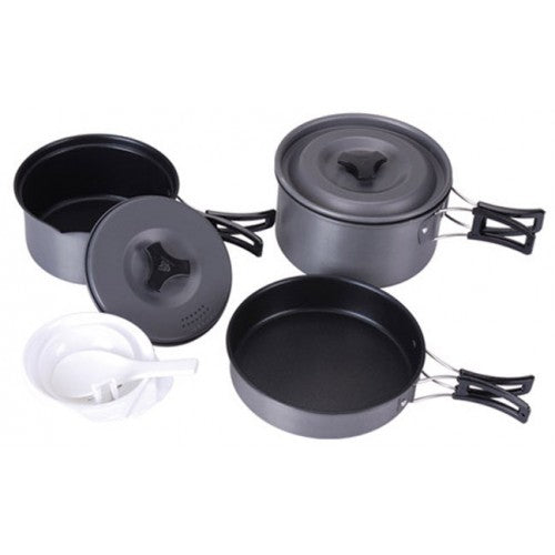 FM FMC 201 set of dishes for 2-3 persons.